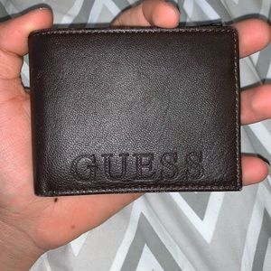Guess wallet for men. Genuine leather.